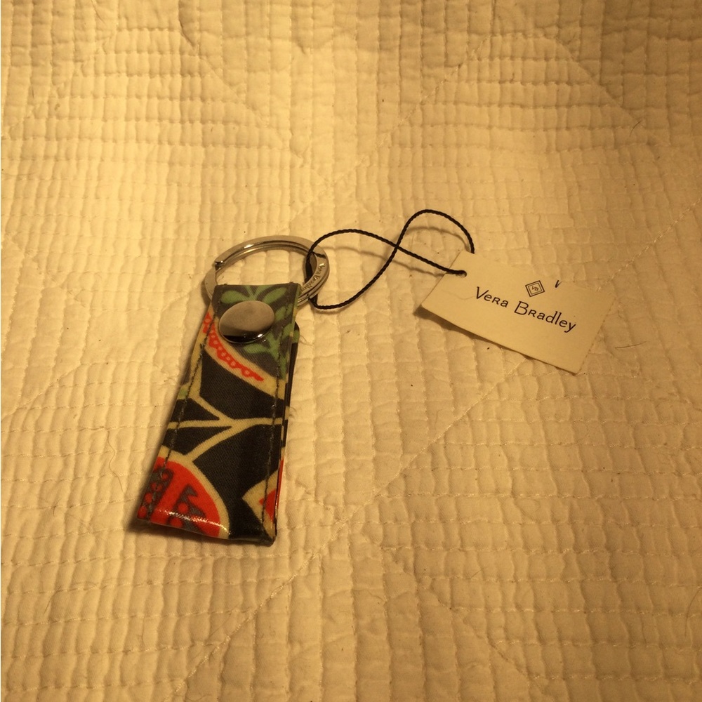 VERA BRADLEY KEY CHAIN